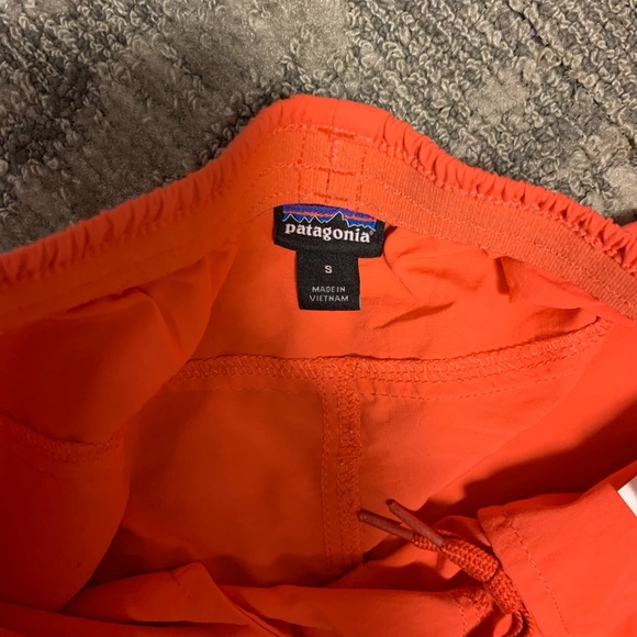 COPY - Patagonia shorts - Picture 2 of 3